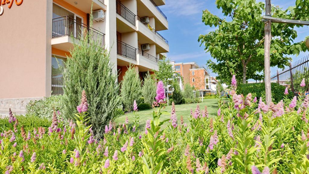 Oxygen Apartments Sveti Vlas Bagian luar foto