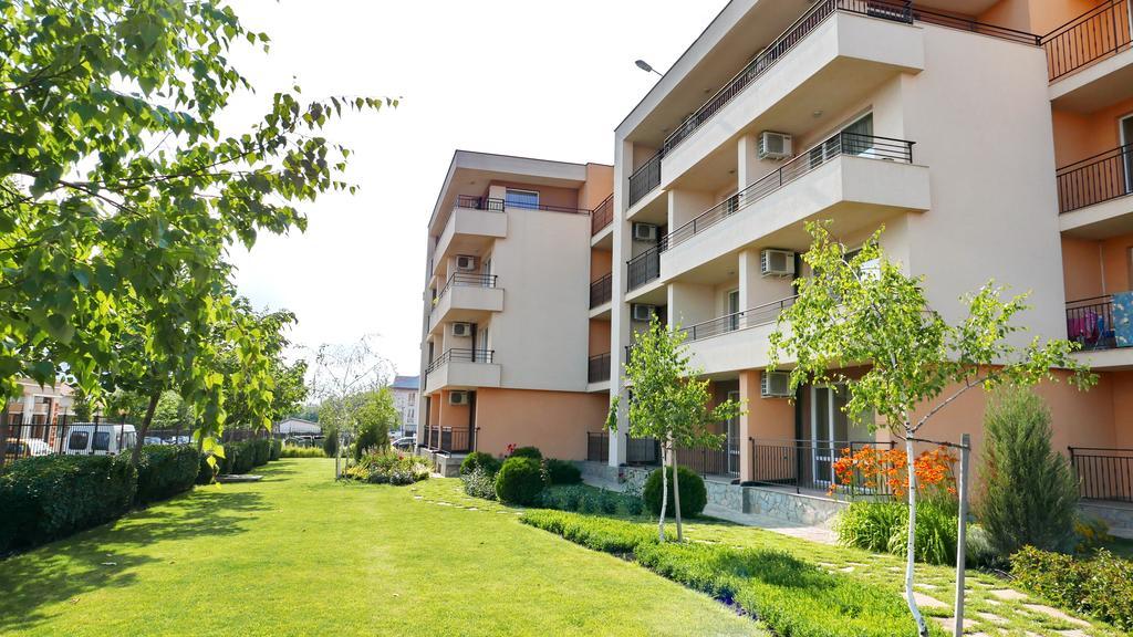 Oxygen Apartments Sveti Vlas Bagian luar foto