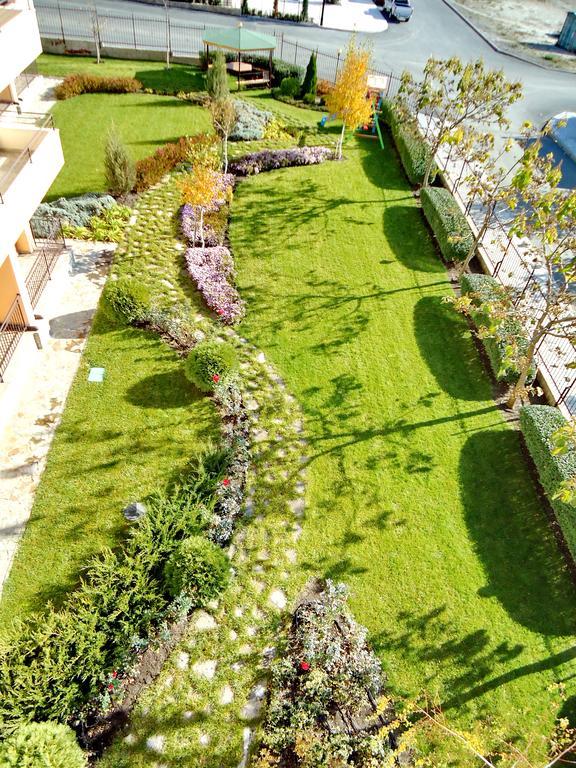 Oxygen Apartments Sveti Vlas Bagian luar foto