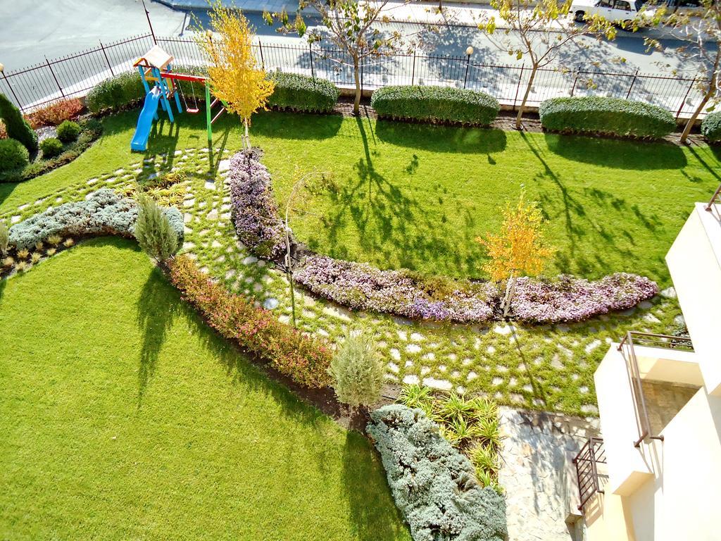 Oxygen Apartments Sveti Vlas Bagian luar foto