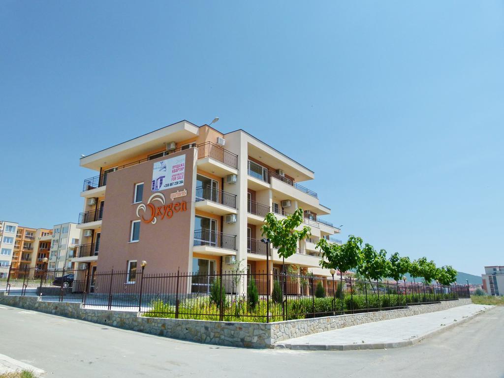 Oxygen Apartments Sveti Vlas Bagian luar foto