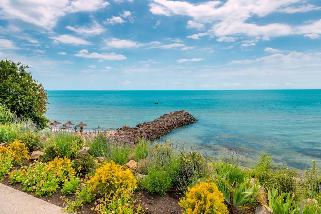 Oxygen Apartments Sveti Vlas Bagian luar foto