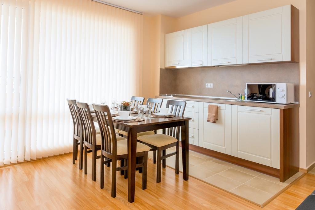 Oxygen Apartments Sveti Vlas Bagian luar foto